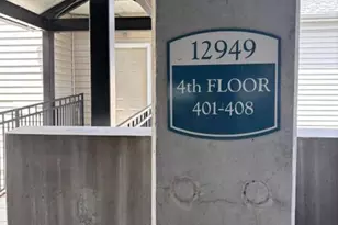 12949 Centre Park Cir, Herndon, VA 20171 - Photo 4