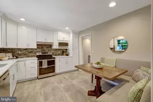 8006 Birnam Wood Dr, McLean, VA 22102 - Photo 32