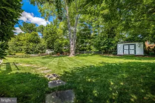 8006 Birnam Wood Dr, McLean, VA 22102 - Photo 16