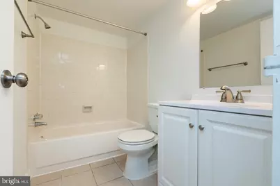 3100 S Manchester Street #923, Falls Church, VA 22044 - Photo 16