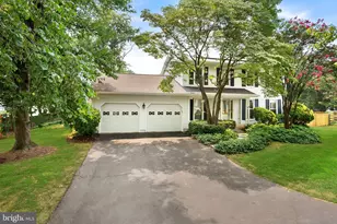 12545 Browns Ferry Rd, Herndon, VA 20170 - Photo 2