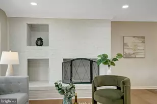 4006 Justine Dr, Annandale, VA 22003 - Photo 8