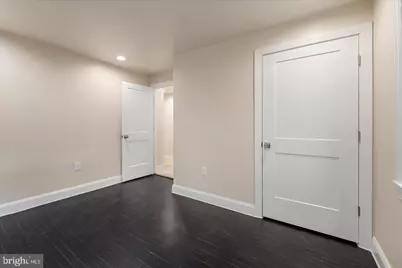 9036 Jeffery Road, Great Falls, VA 22066 - Photo 24