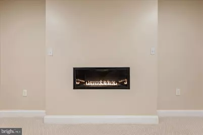 9036 Jeffery Road, Great Falls, VA 22066 - Photo 14