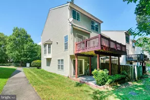 8408 Jovin Cir, Springfield, VA 22153 - Photo 16