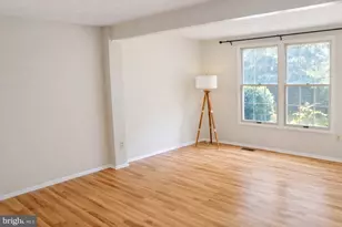 2100 Glenn Spring Ct, Falls Church, VA 22043 - Photo 2