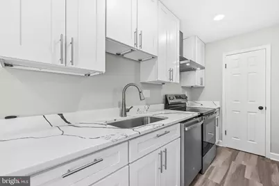 2706 Popkins Lane, Alexandria, VA 22306 - Photo 16
