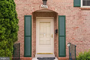 5420 Cabot Ridge Ct, Fairfax, VA 22032 - Photo 4