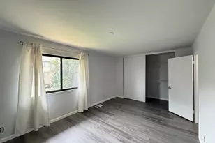 2400 Glengyle Dr, Vienna, VA 22181 - Photo 10