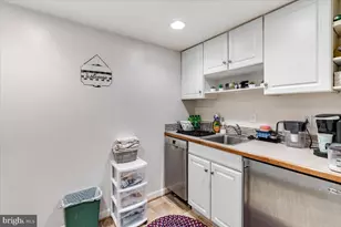 3285 Willow Glen Dr, Herndon, VA 20171 - Photo 64