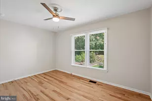 3632 Great Laurel Ln, Fairfax, VA 22033 - Photo 44