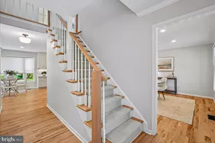 3632 Great Laurel Ln, Fairfax, VA 22033 - Photo 8