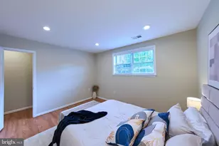 5473 Middlebourne Ln, Centreville, VA 20120 - Photo 14