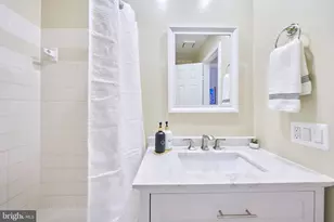 5473 Middlebourne Ln, Centreville, VA 20120 - Photo 50
