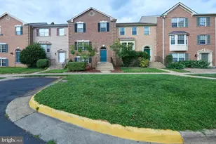5473 Middlebourne Ln, Centreville, VA 20120 - Photo 1