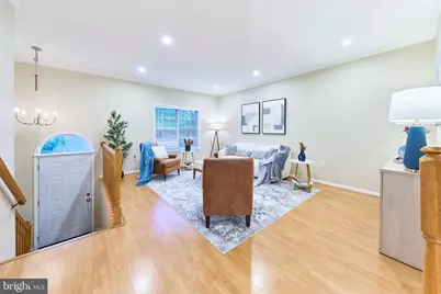 5473 Middlebourne Lane, Centreville, VA 20120 - Photo 10