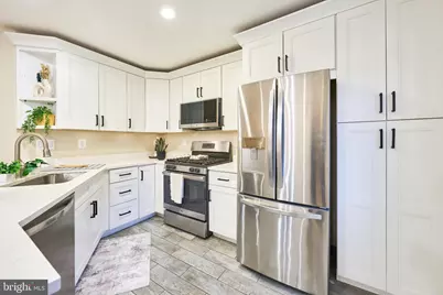 5473 Middlebourne Lane, Centreville, VA 20120 - Photo 32