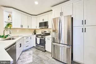 5473 Middlebourne Ln, Centreville, VA 20120 - Photo 32