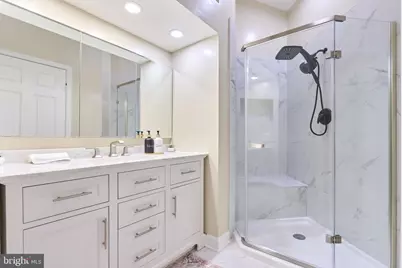 5473 Middlebourne Lane, Centreville, VA 20120 - Photo 36