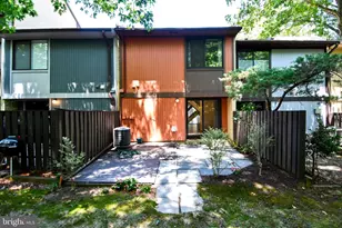 2231 Cartwright Pl, Reston, VA 20191 - Photo 20