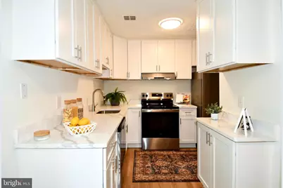 2231 Cartwright Place, Reston, VA 20191 - Photo 14