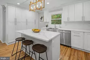 4612 Steadman Pl, Alexandria, VA 22309 - Photo 4