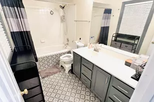 12225 Fairfield House Dr, Fairfax, VA 22033 - Photo 6