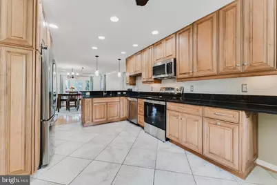 5604 Mount Burnside Way, Burke, VA 22015 - Photo 24