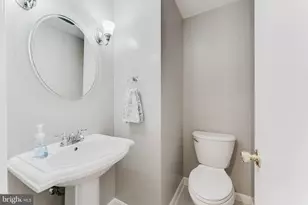 5604 Mt Burnside Way, Burke, VA 22015 - Photo 34