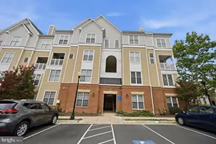 2108 Highcourt Ln, Herndon, VA 20170 - Photo 4