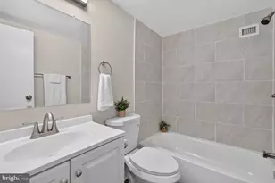 6001 Arlington Blvd, Falls Church, VA 22044 - Photo 12