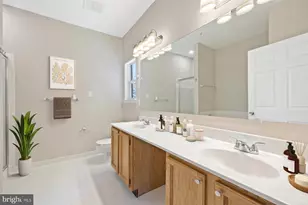 6551 Grange Ln, Alexandria, VA 22315 - Photo 32