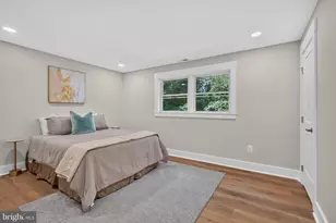 5940 St John Dr, Alexandria, VA 22310 - Photo 32