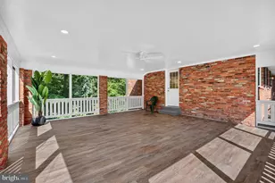 5940 St John Dr, Alexandria, VA 22310 - Photo 10