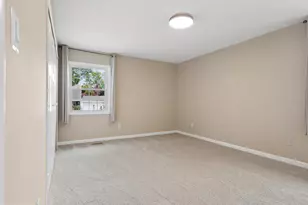 4133 Point Hollow Ln, Fairfax, VA 22033 - Photo 22