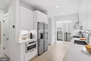 7331 Blade Dr, Falls Church, VA 22042 - Photo 6