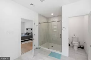 2301 Grove Ave, Falls Church, VA 22046 - Photo 20