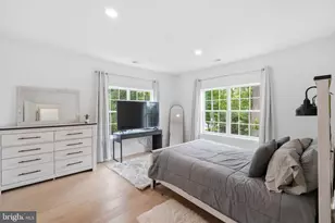 2301 Grove Ave, Falls Church, VA 22046 - Photo 16