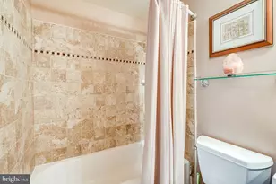 6144 Windward Dr, Burke, VA 22015 - Photo 24