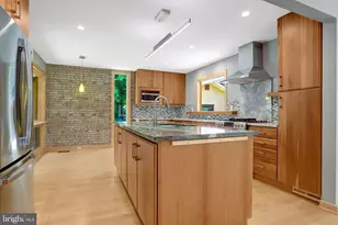 6030 Berwynd Rd, Fairfax, VA 22030 - Photo 16