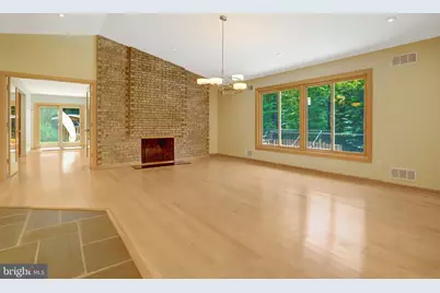 6030 Berwynd Road, Fairfax, VA 22030 - Photo 4