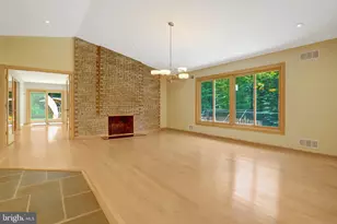6030 Berwynd Rd, Fairfax, VA 22030 - Photo 4