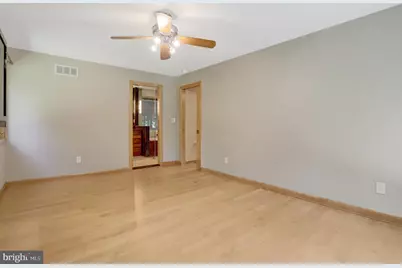 6030 Berwynd Road, Fairfax, VA 22030 - Photo 28