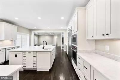 8404 Stonewall Drive, Vienna, VA 22180 - Photo 24
