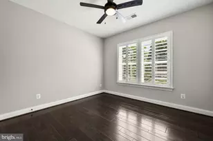 8404 Stonewall Dr, Vienna, VA 22180 - Photo 42