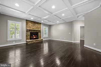 8404 Stonewall Drive, Vienna, VA 22180 - Photo 12