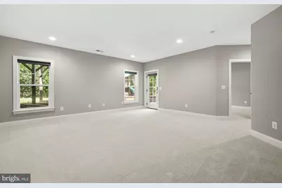 8404 Stonewall Drive, Vienna, VA 22180 - Photo 54
