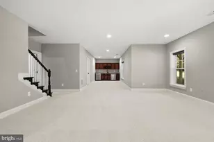 8404 Stonewall Dr, Vienna, VA 22180 - Photo 50