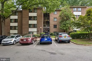 1554 Northgate Square, Reston, VA 20190 - Photo 2