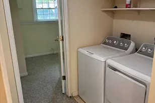 3706 Farmland Dr, Fairfax, VA 22033 - Photo 12